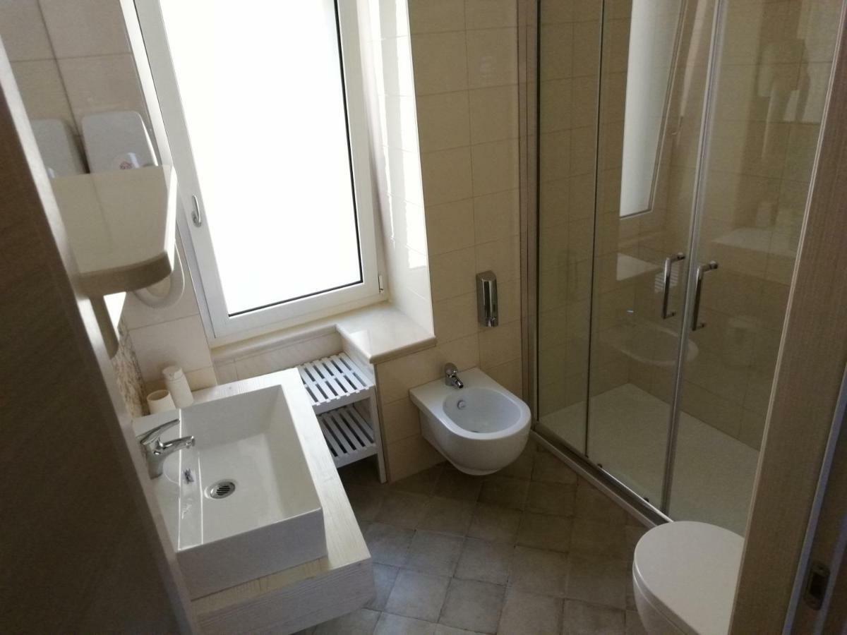 Ventisei Apartment Molfetta Bagian luar foto